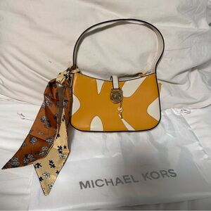 Michael by Michael Kors NWT “Lyra” small pouchette! Sunburst Yellow!